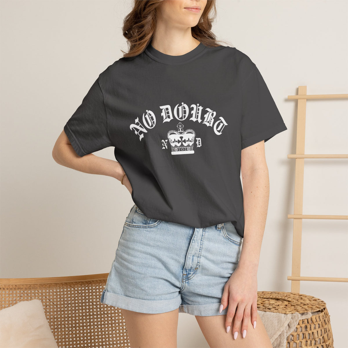 Comfort Colors® No Doubt Crown Graphic T-Shirt