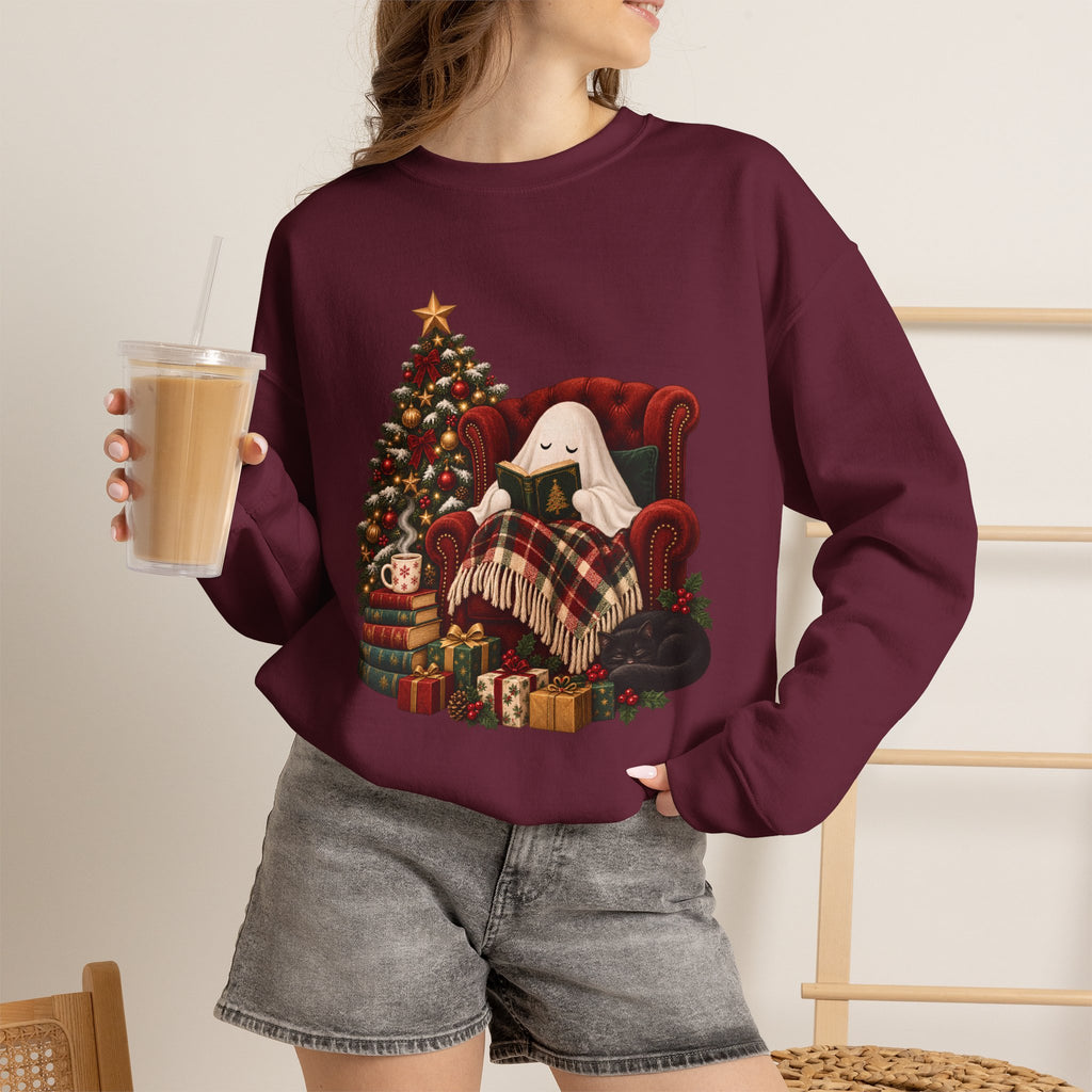 Sweat-shirt de Noël confortable avec fantôme, cadeau de fêtes pour amateur de livres, sweat-shirt graphique de lecture de Noël effrayant, joli cadeau sur le thème du livre « Ghostmas »
