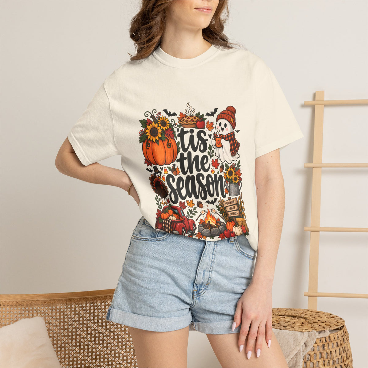Comfort Colors® Tis the Season T-Shirt, Fall Pumpkin Lover Gift, Autumn Thanksgiving Halloween shirt, Cozy Harvest Season Shirt for Women