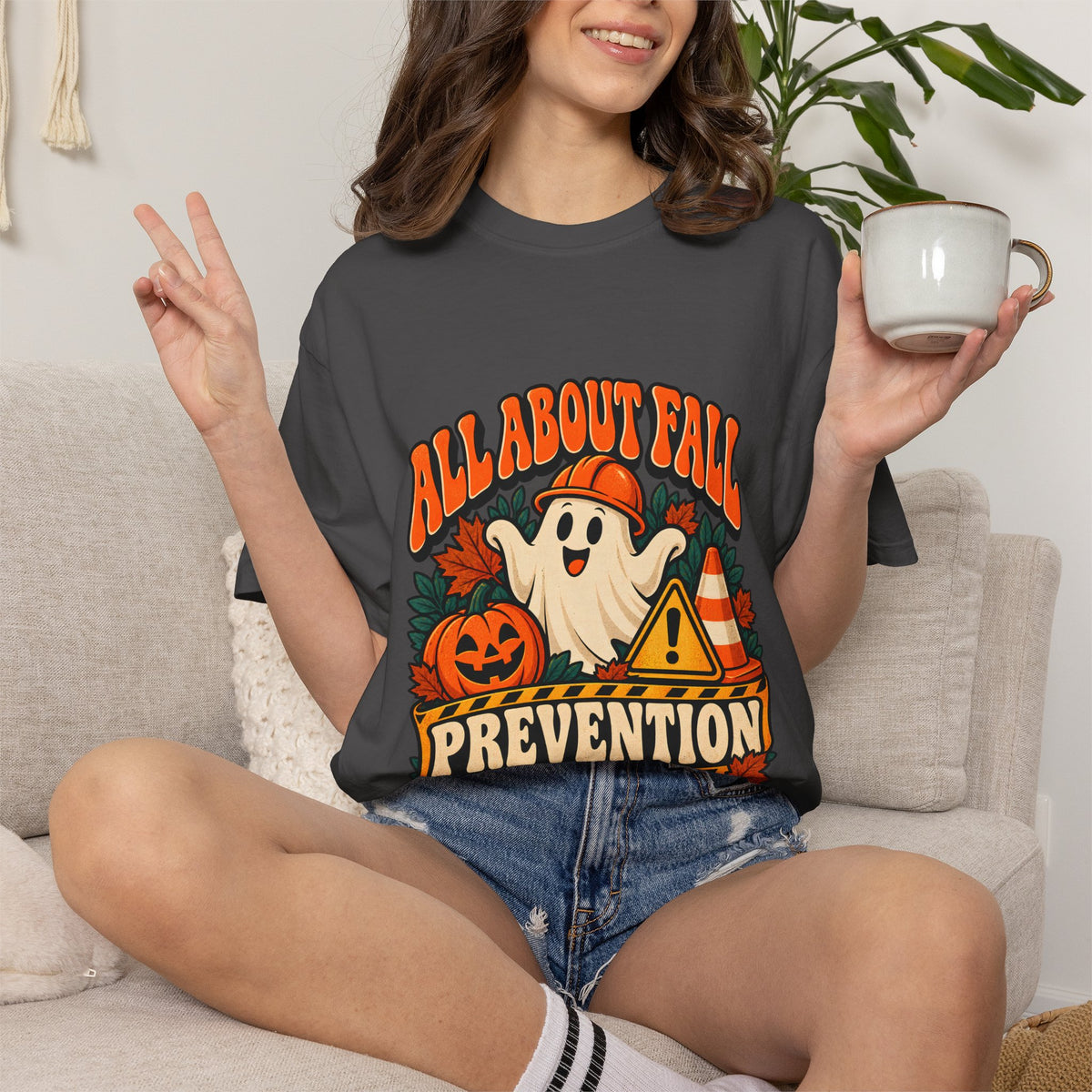 T-shirt Comfort Colors® All About Fall Prevention, cadeau amusant pour kinésithérapeute, t-shirt graphique pour ergothérapeute spécial Halloween