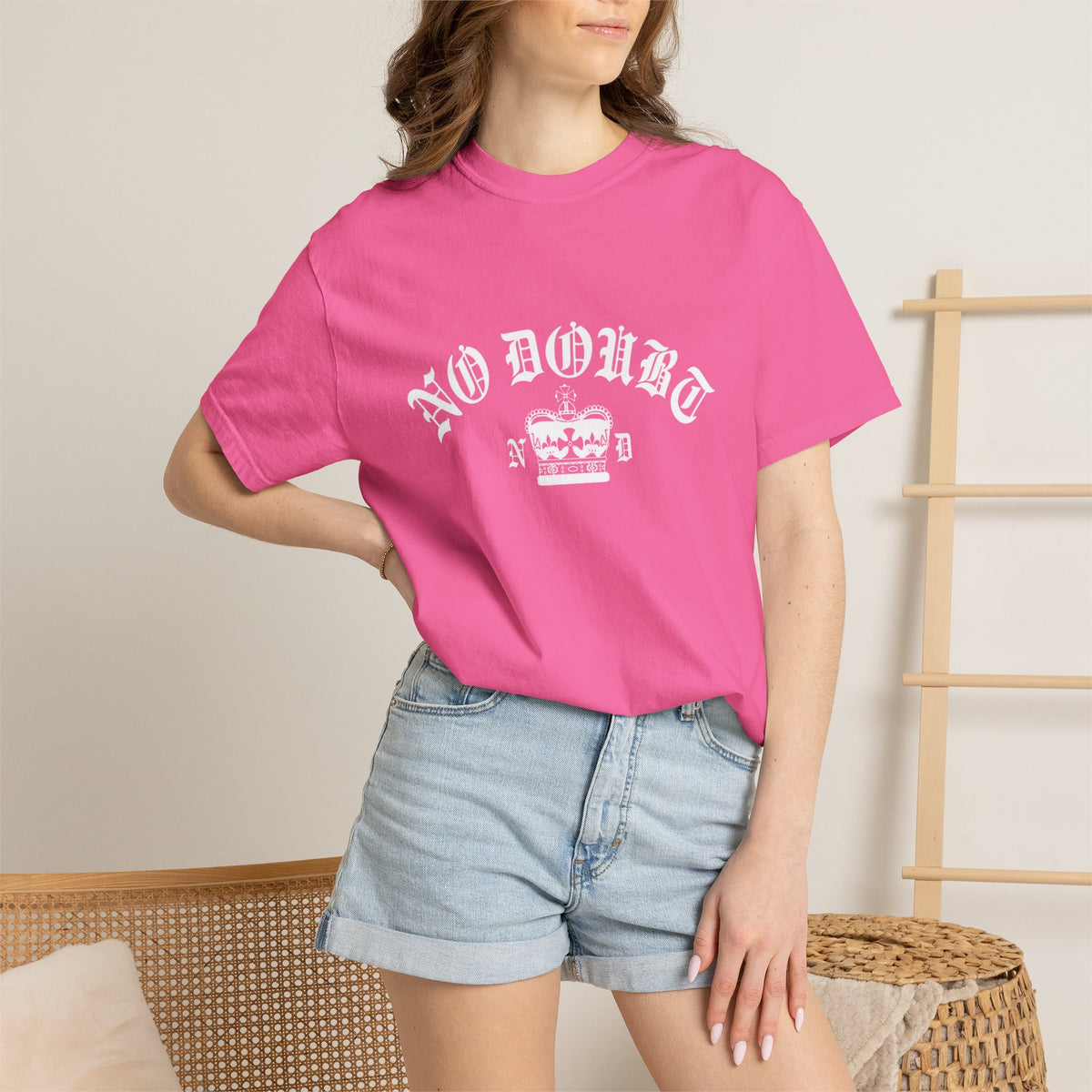 Comfort Colors® No Doubt Crown Graphic T-Shirt