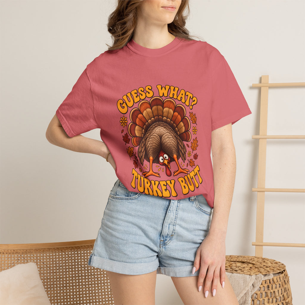 Camiseta Comfort Colors® "Guess What Turkey Butt", regalo divertido de Acción de Gracias con pavo, regalo retro con humor para la cena de otoño, camiseta gráfica familiar para Acción de Gracias