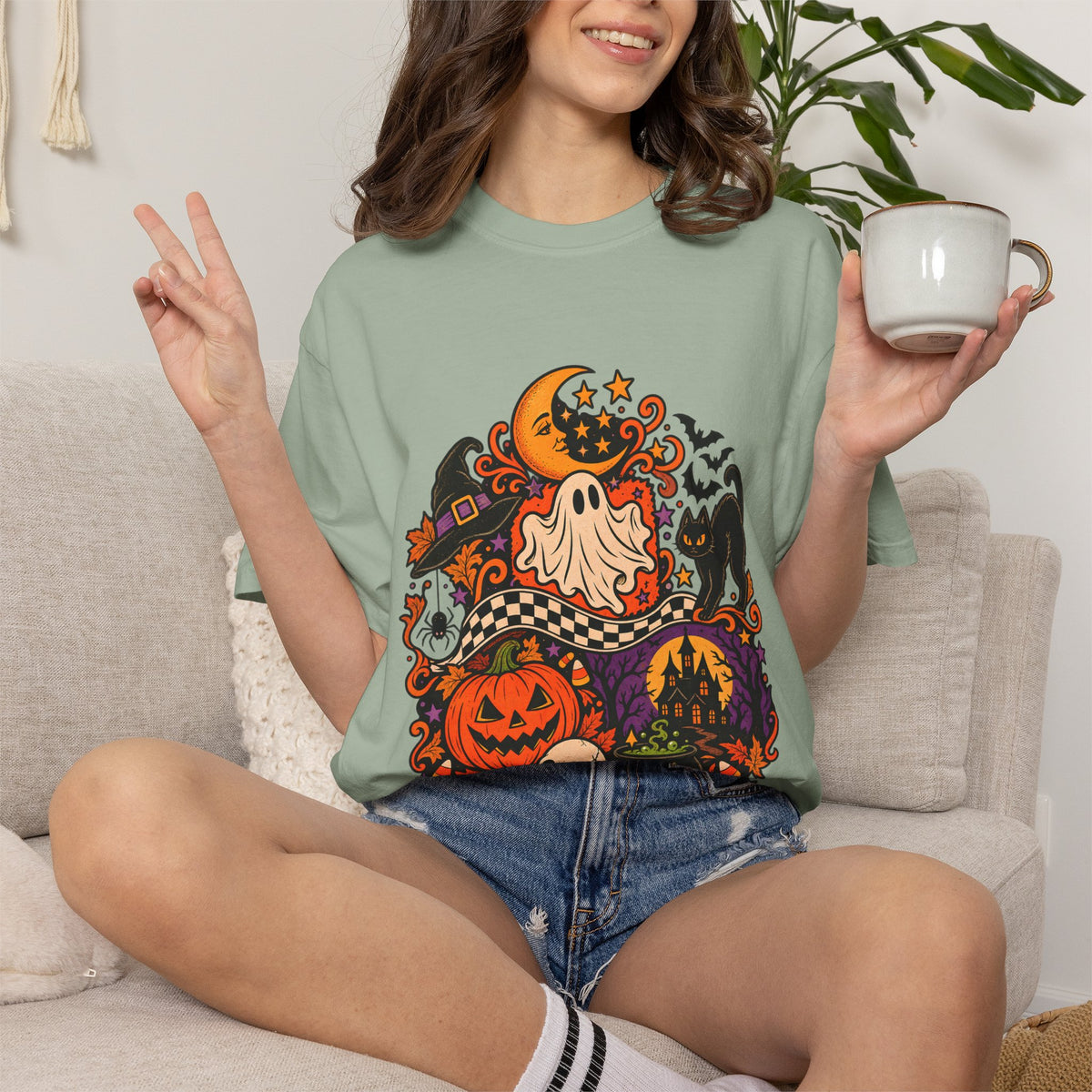 Comfort Colors® Vintage Halloween Shirt, Black Cat Skull Graphic Tee, Spooky Season Sweatshirt, Retro Halloween Season Gift