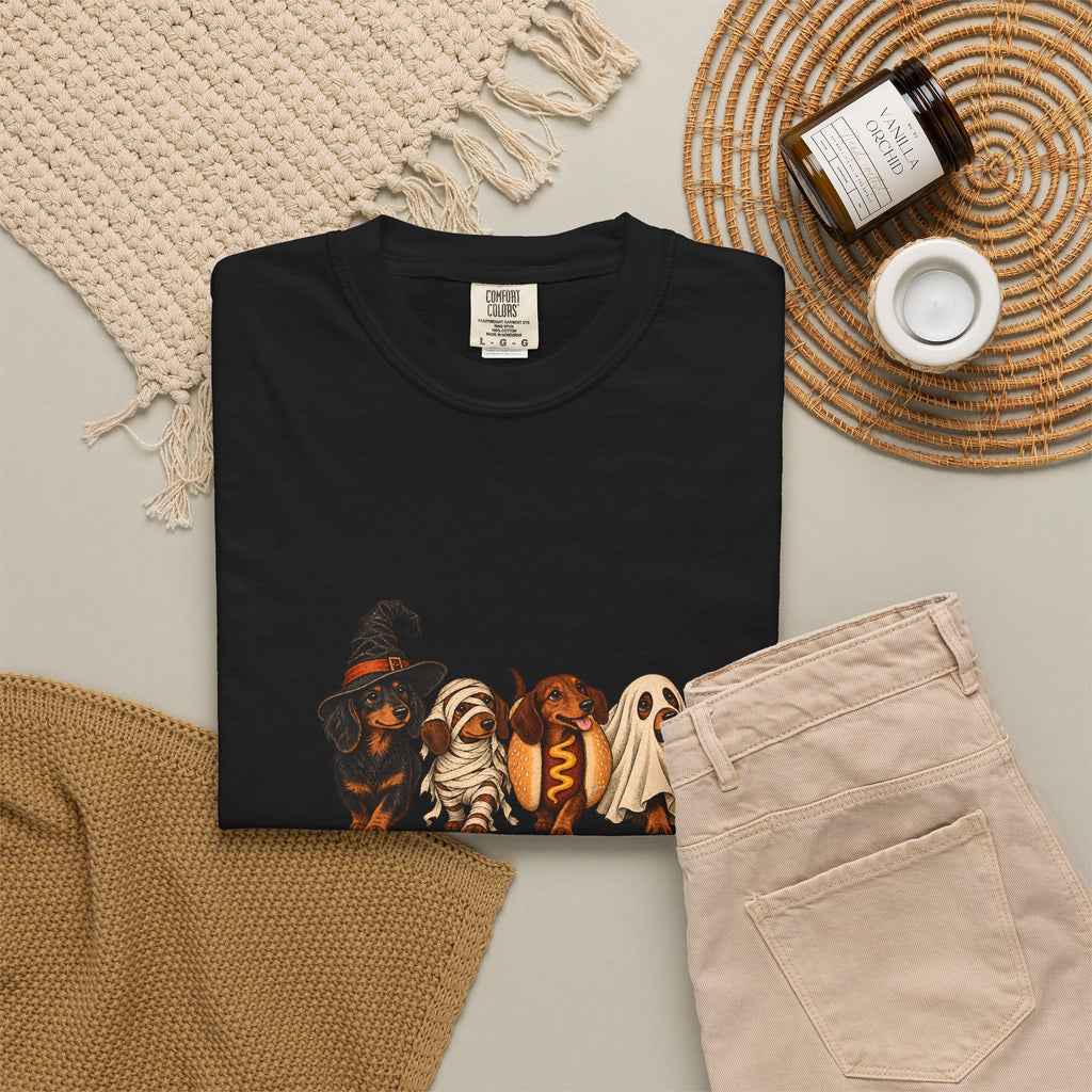 Comfort Colors® Halloween Dachshund T-Shirt, Spooky Wiener Dog Lover Gift, Cute Sausage Dog Costume Shirt, Doxie Halloween Pet Mom Shirt