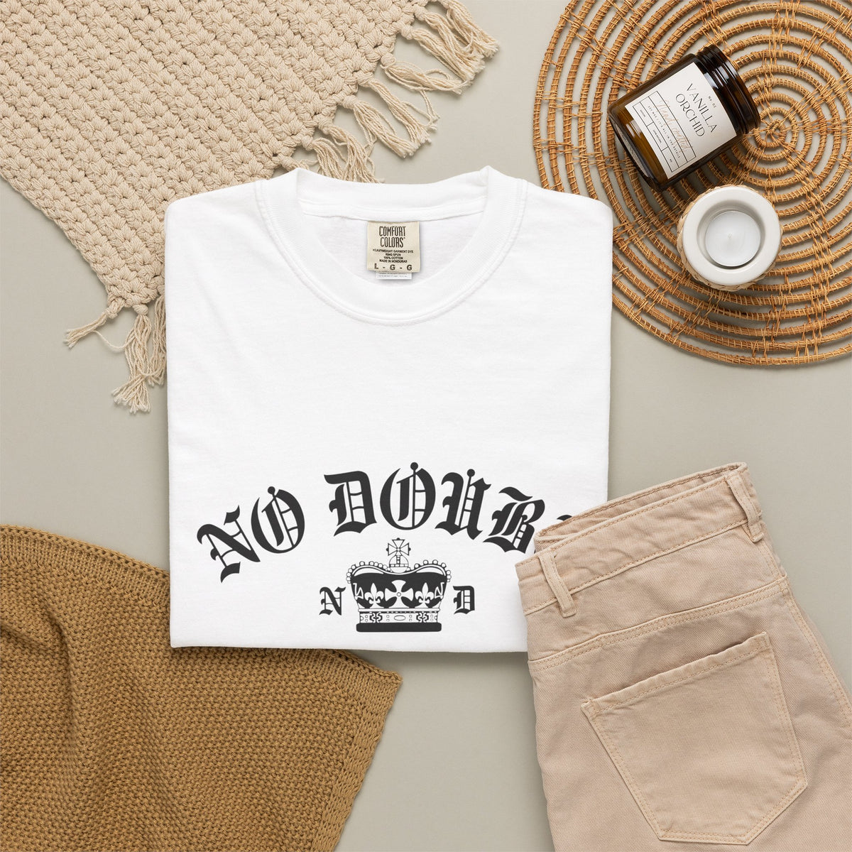 Comfort Colors® No Doubt Crown Graphic T-Shirt