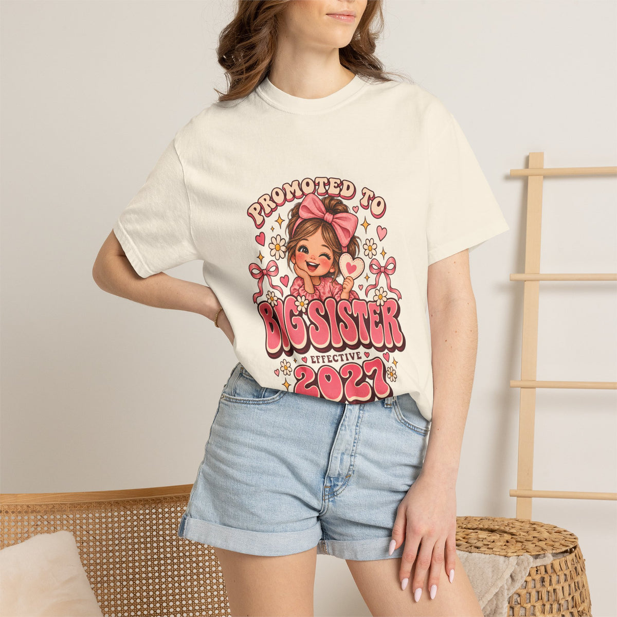 T-shirt Comfort Colors® « Promue grande sœur » effectif en 2027, cadeau d'annonce de nouvelle fratrie, t-shirt graphique pour annonce de grossesse grande sœur