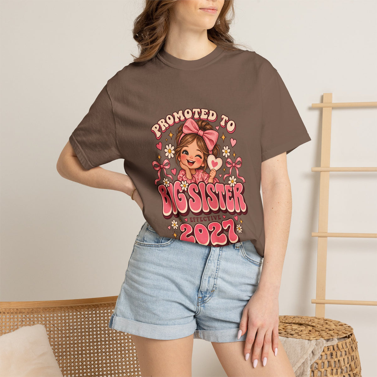 T-shirt Comfort Colors® « Promue grande sœur » effectif en 2027, cadeau d'annonce de nouvelle fratrie, t-shirt graphique pour annonce de grossesse grande sœur