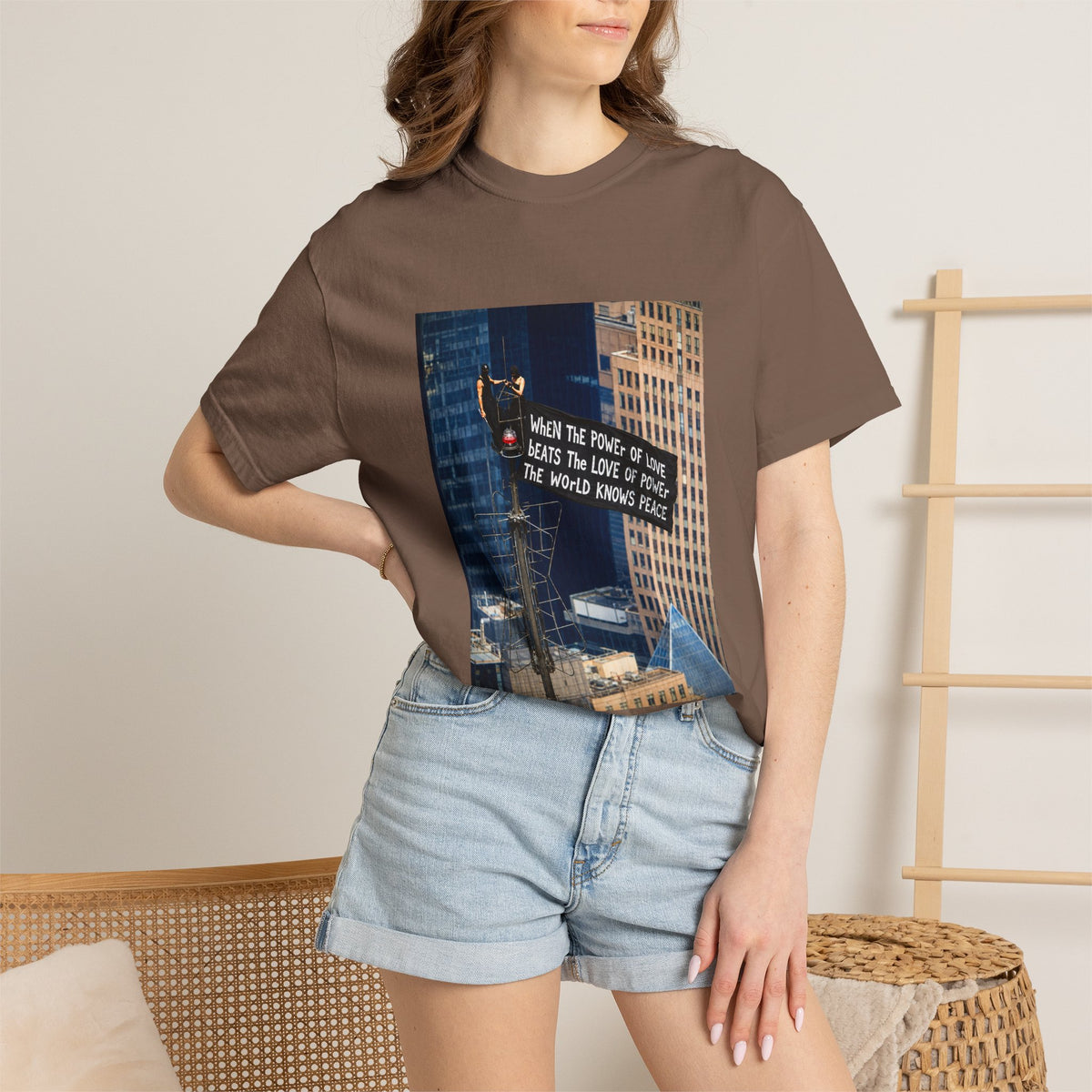 T-shirt Comfort Colors® « When The Power of Love Beats The Love of Power The World Knows Peace », t-shirt « arrested for love »