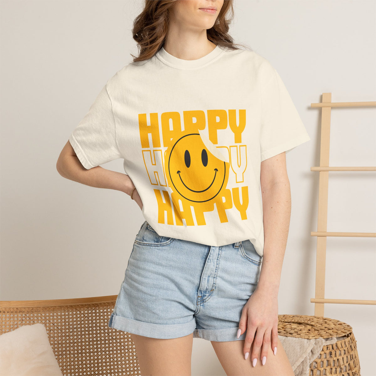 Comfort Colors® Retro Happy Smiley Face Shirt, 70s Vintage Smile Tee, Positive Vibes T-Shirt, Y2K Nostalgia Gift, Good Vibes Only